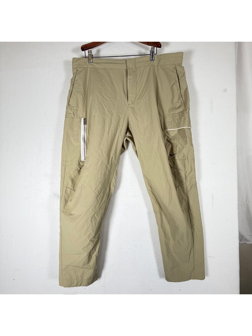 Nike Men's Khaki Cargo Pants Size‎ 38 Lightweight Athletic Trousers C-10